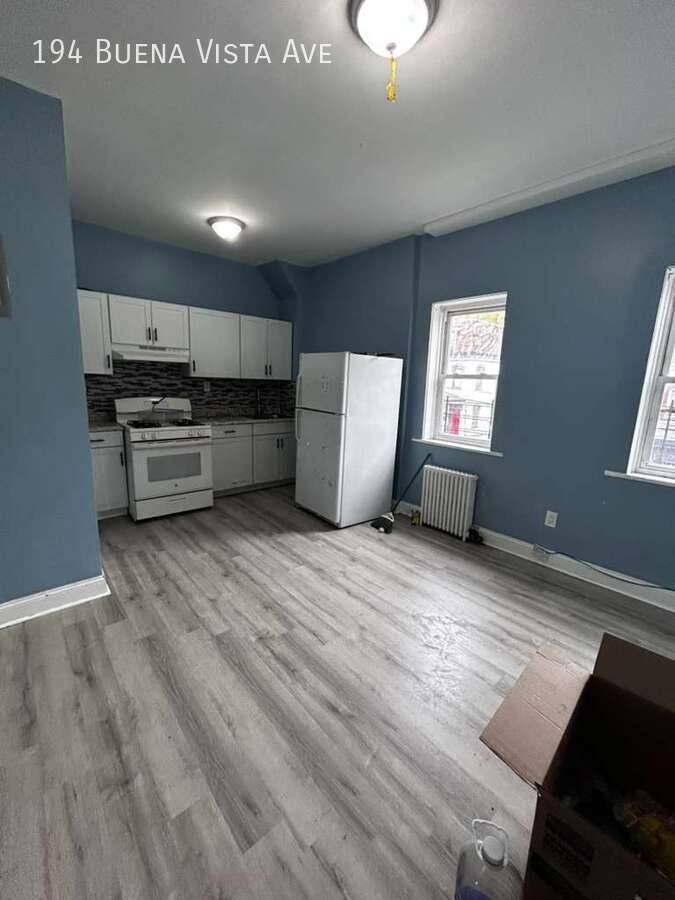 Apartment for rent at 194 Buena Vista Ave, Yonkers, NY 10701
