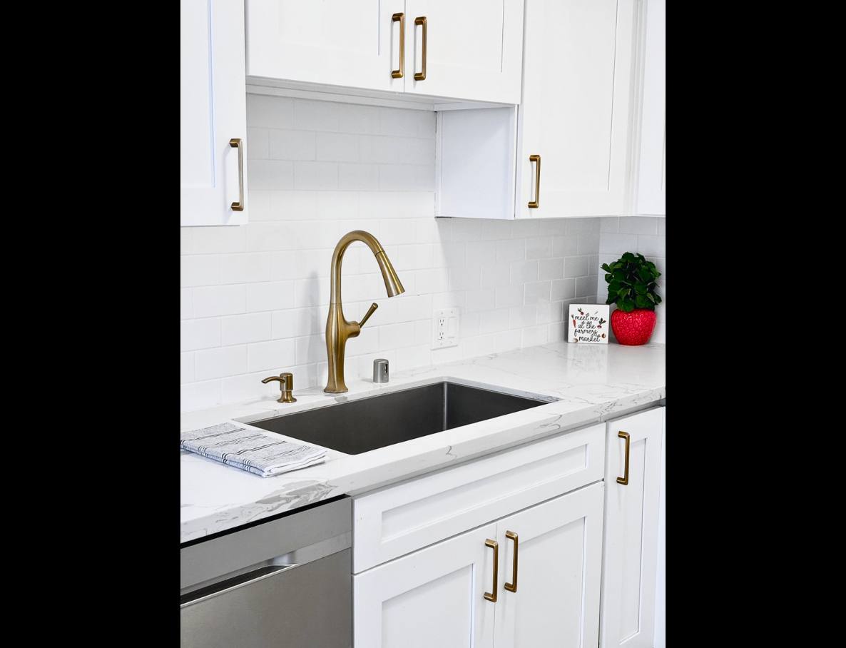 Apartment for rent at 113 N Parish Place #K, Burbank, CA 91506