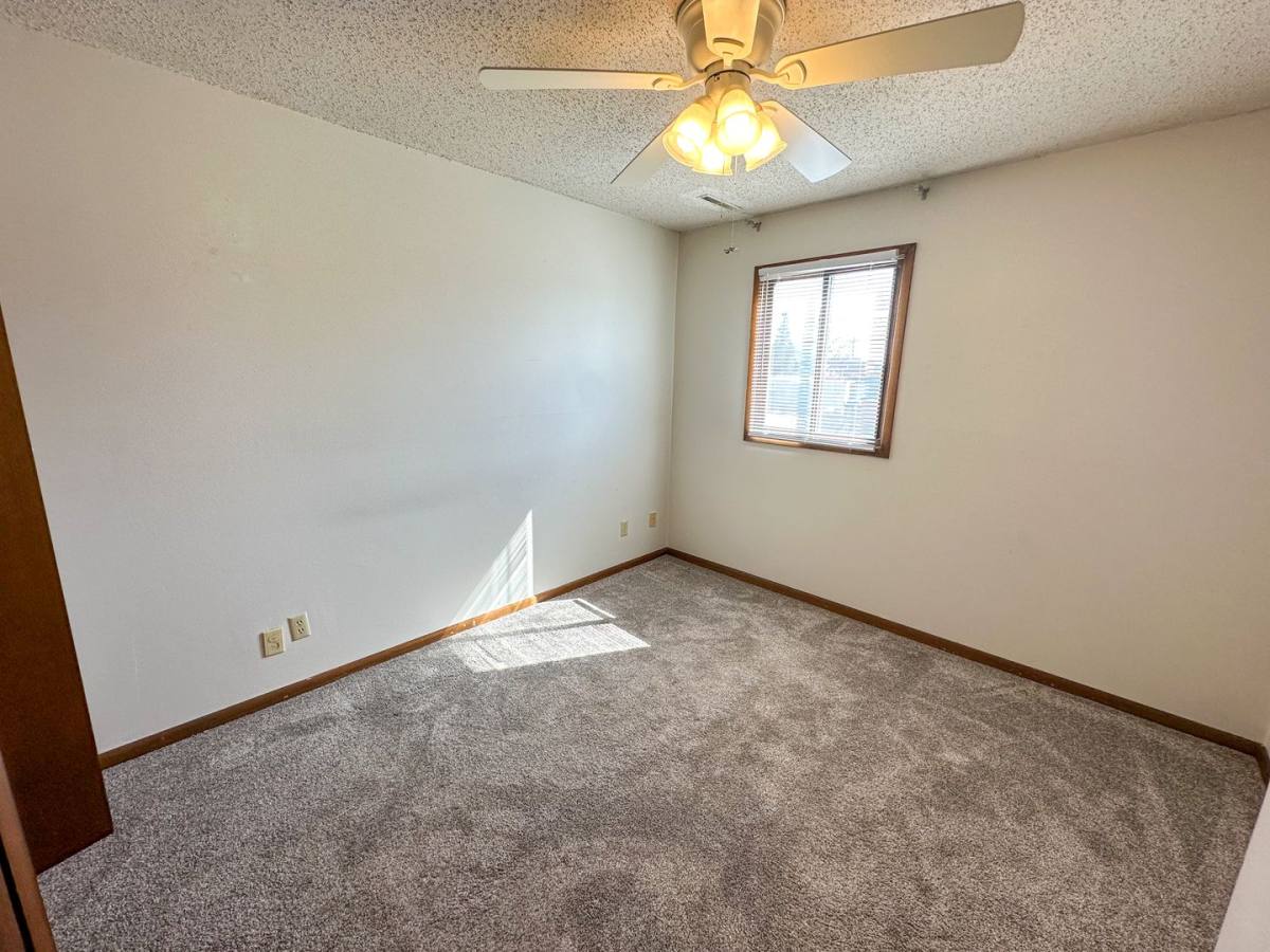 Apartment for rent at 1006 Lincoln Way, Ames, IA 50010