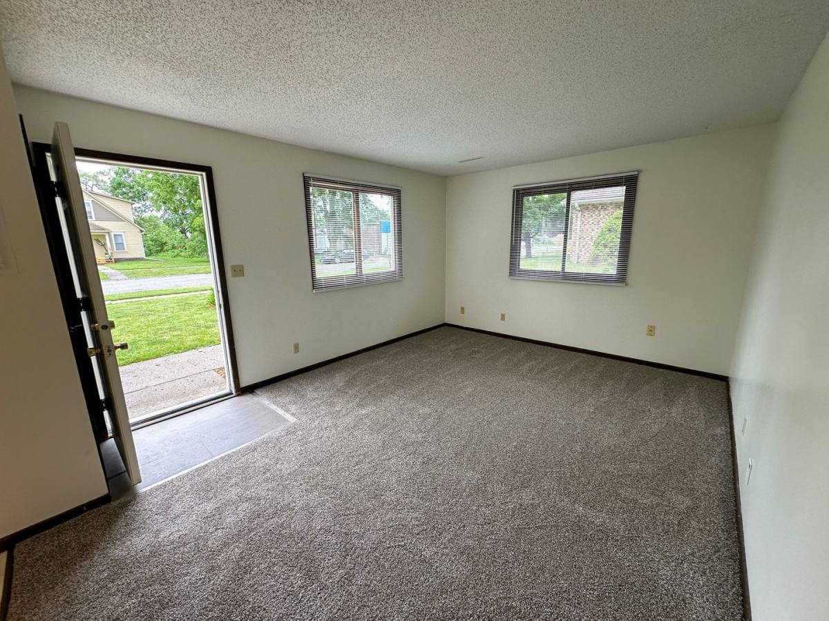 Apartment for rent at 219 Washington Ave, Ames, IA 50014
