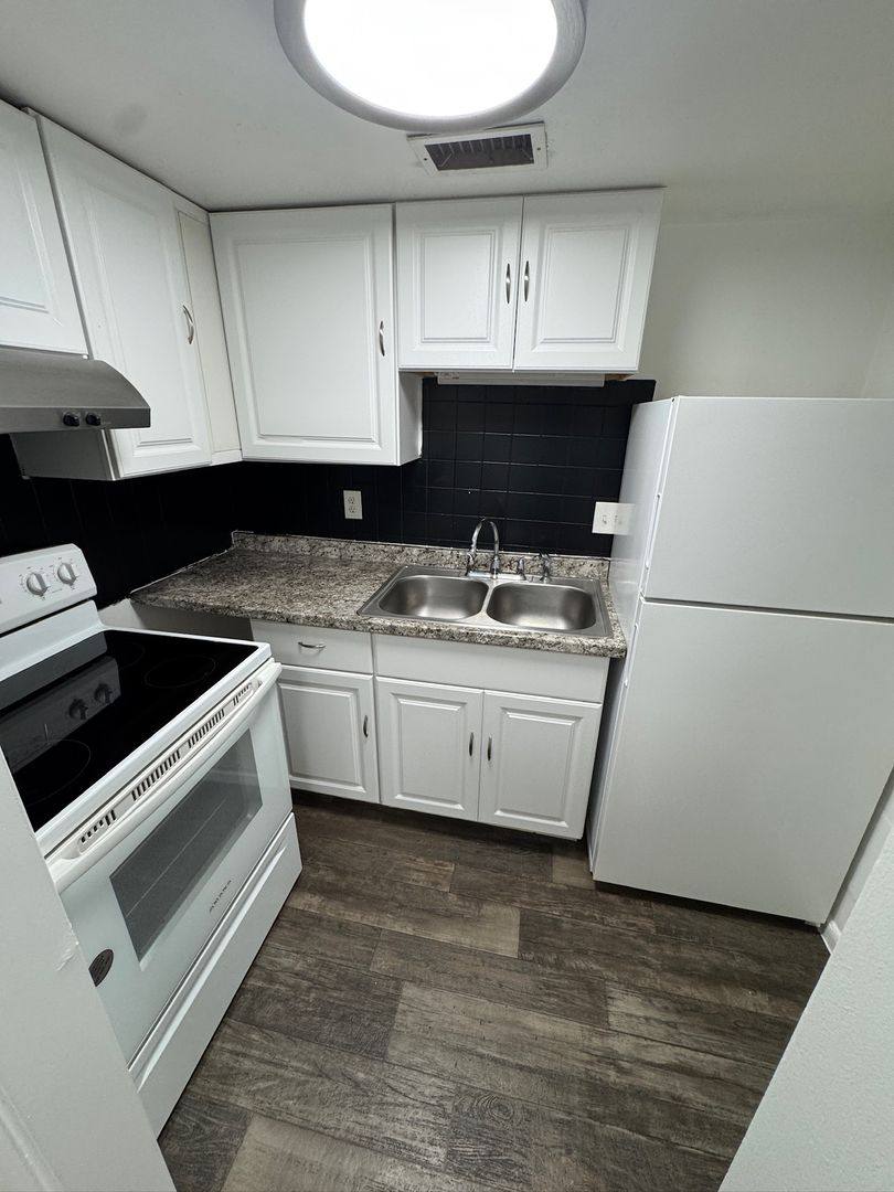 Apartment for rent at 1745-3 NE 2nd St, Ocala, FL 34470