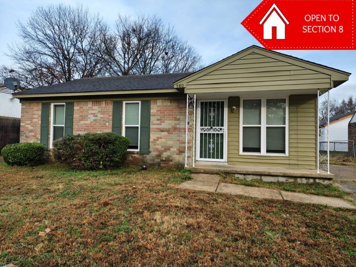House for rent at 580 Blackhawk Rd, Memphis, TN 38109