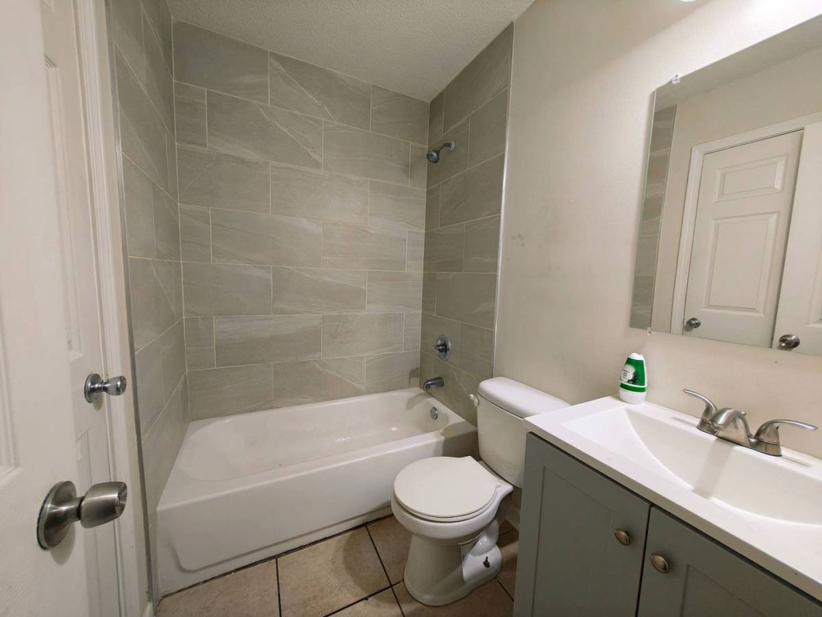 House for rent at 580 Blackhawk Rd, Memphis, TN 38109