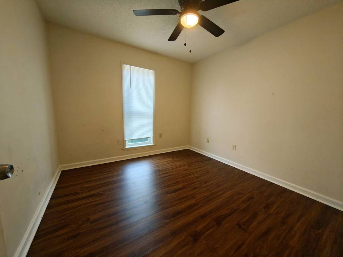 House for rent at 580 Blackhawk Rd, Memphis, TN 38109