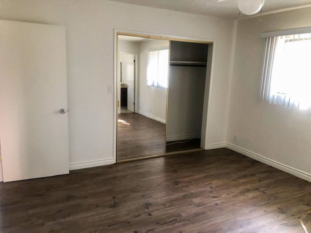 Apartment for rent at 1030 N Harper Ave, Los Angeles, CA 90046