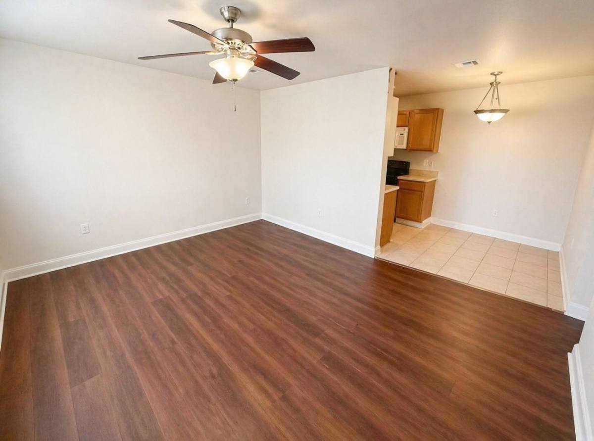 Apartment for rent at 8720 Livingston Ave, Chalmette, LA 70043