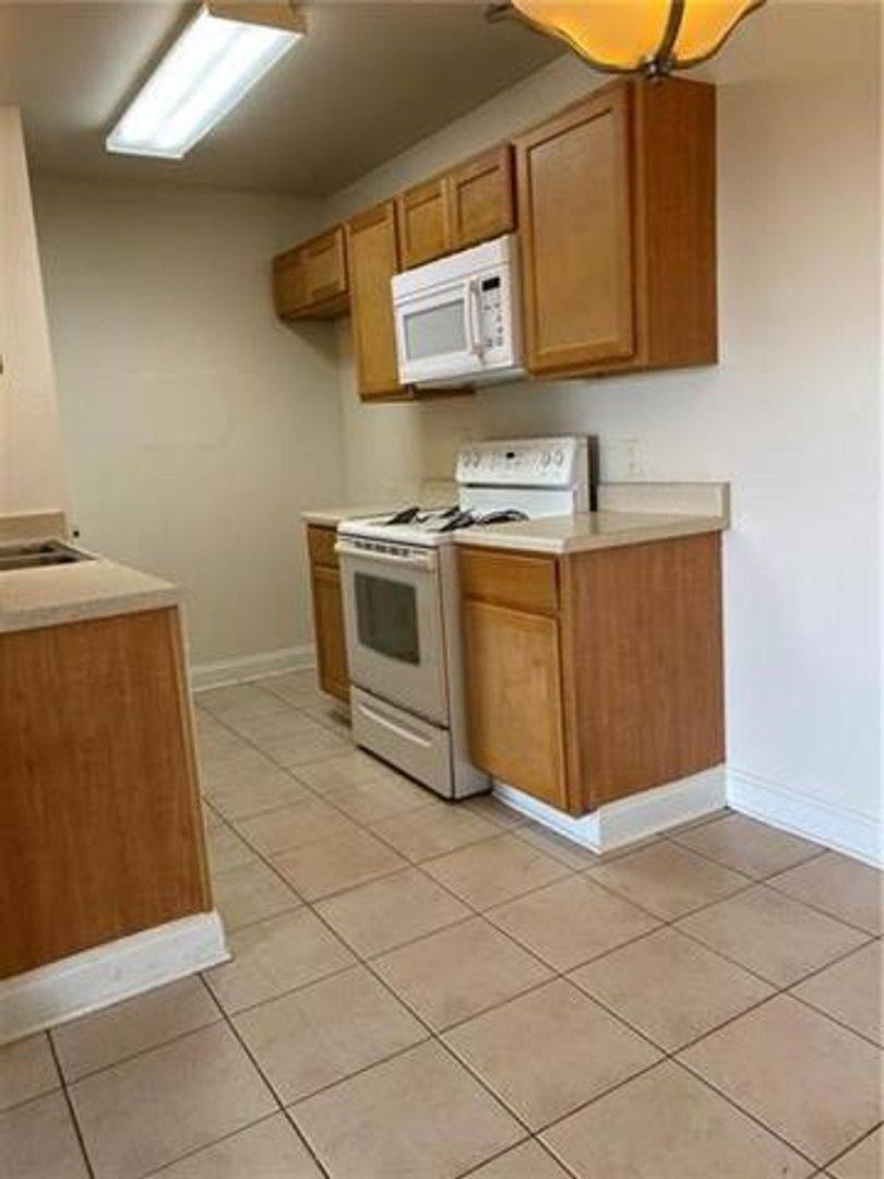 Apartment for rent at 8720 Livingston Ave, Chalmette, LA 70043
