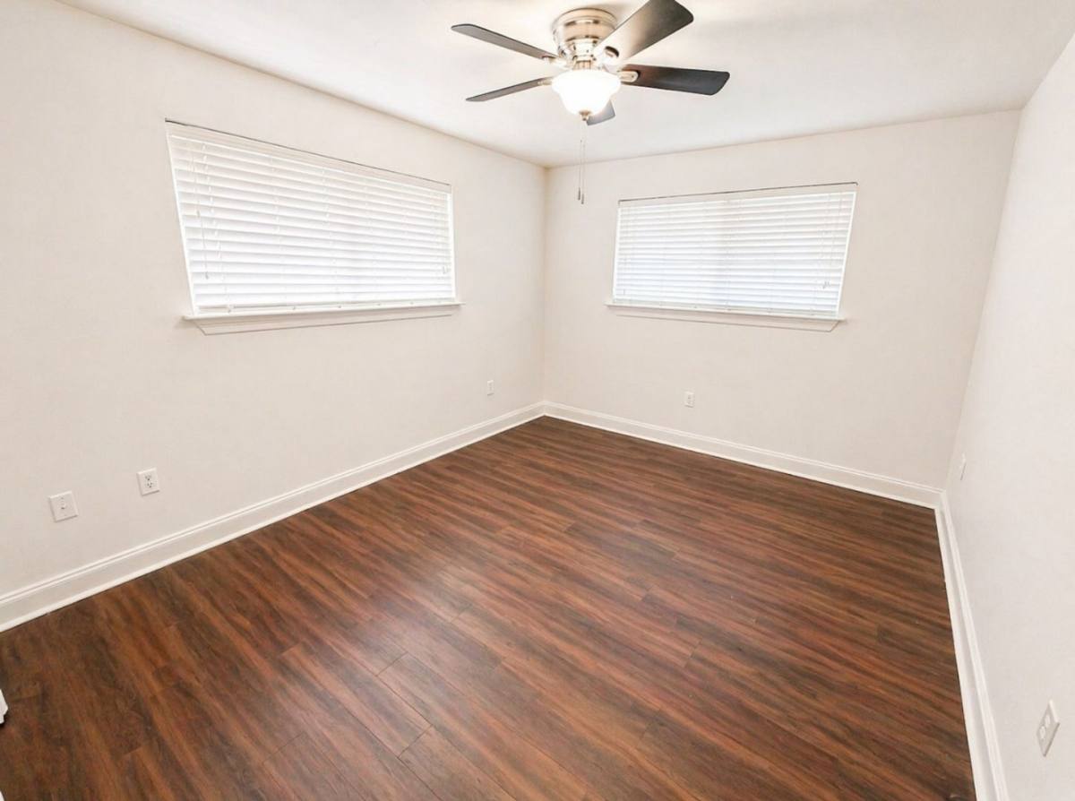 Apartment for rent at 8720 Livingston Ave, Chalmette, LA 70043