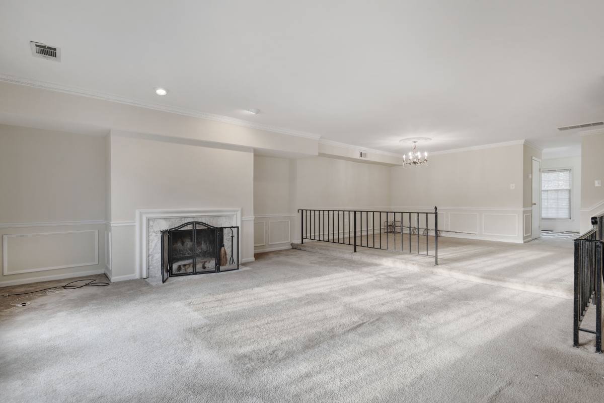 Condo for rent at 742 7th St SE #B, Washington, DC 20003