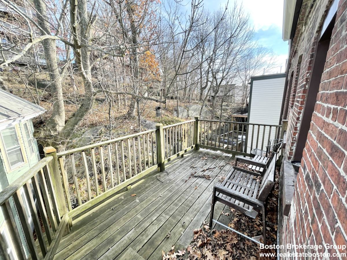 Apartment for rent at 147 Marcella St #3, Roxbury, MA 02119