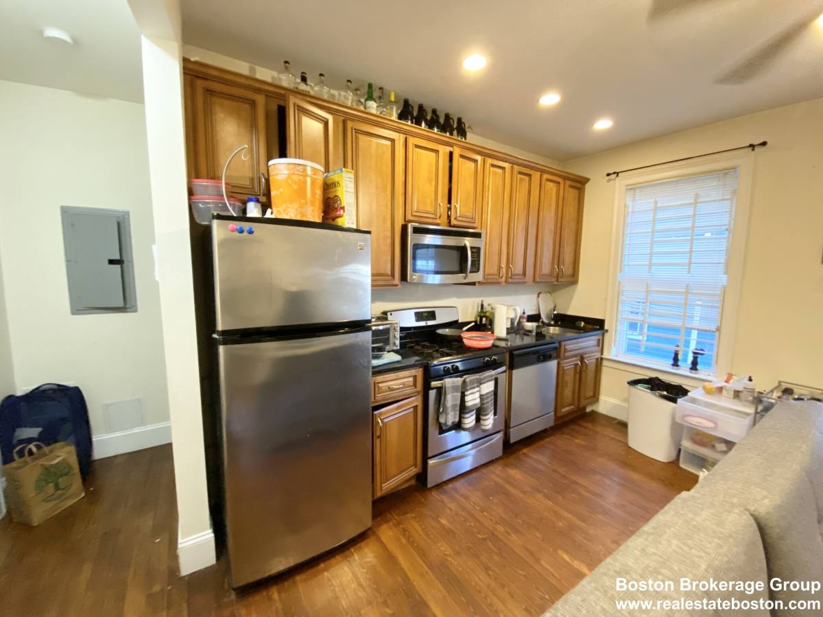 Apartment for rent at 178 Hillside St #1, Roxbury Crossing, MA 02120