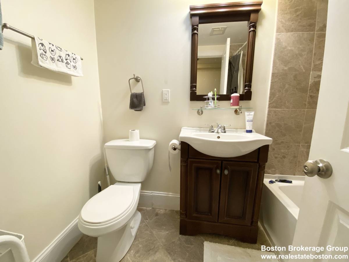 Apartment for rent at 178 Hillside St #1, Roxbury Crossing, MA 02120