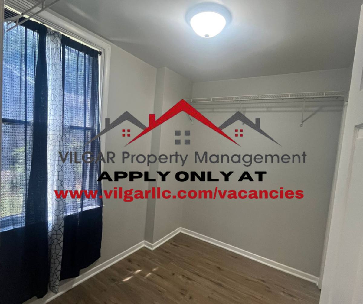 Apartment for rent at 1201 Maple Ave, La Porte, IN 46350