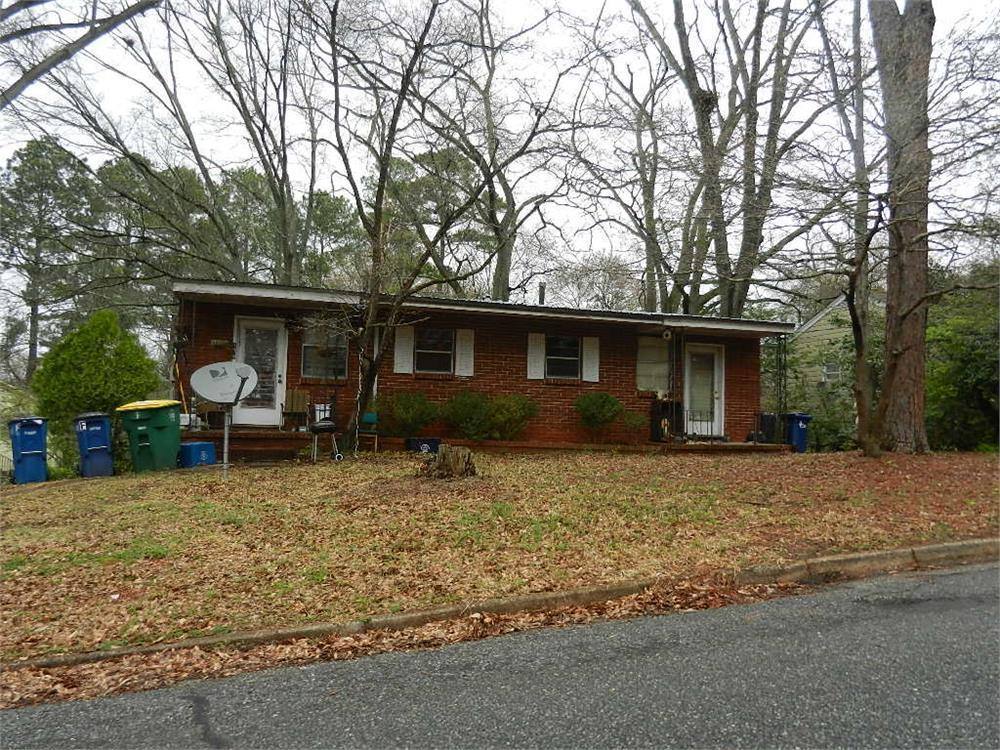 Apartment for rent at 170 - 172 174 Hart Ave, Athens, GA 30606