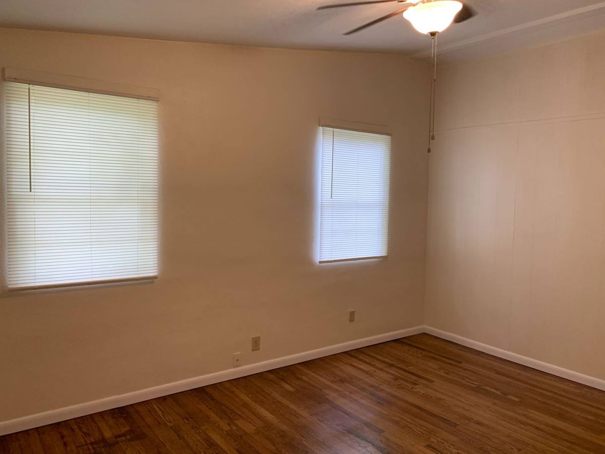 Apartment for rent at 170 - 172 174 Hart Ave, Athens, GA 30606