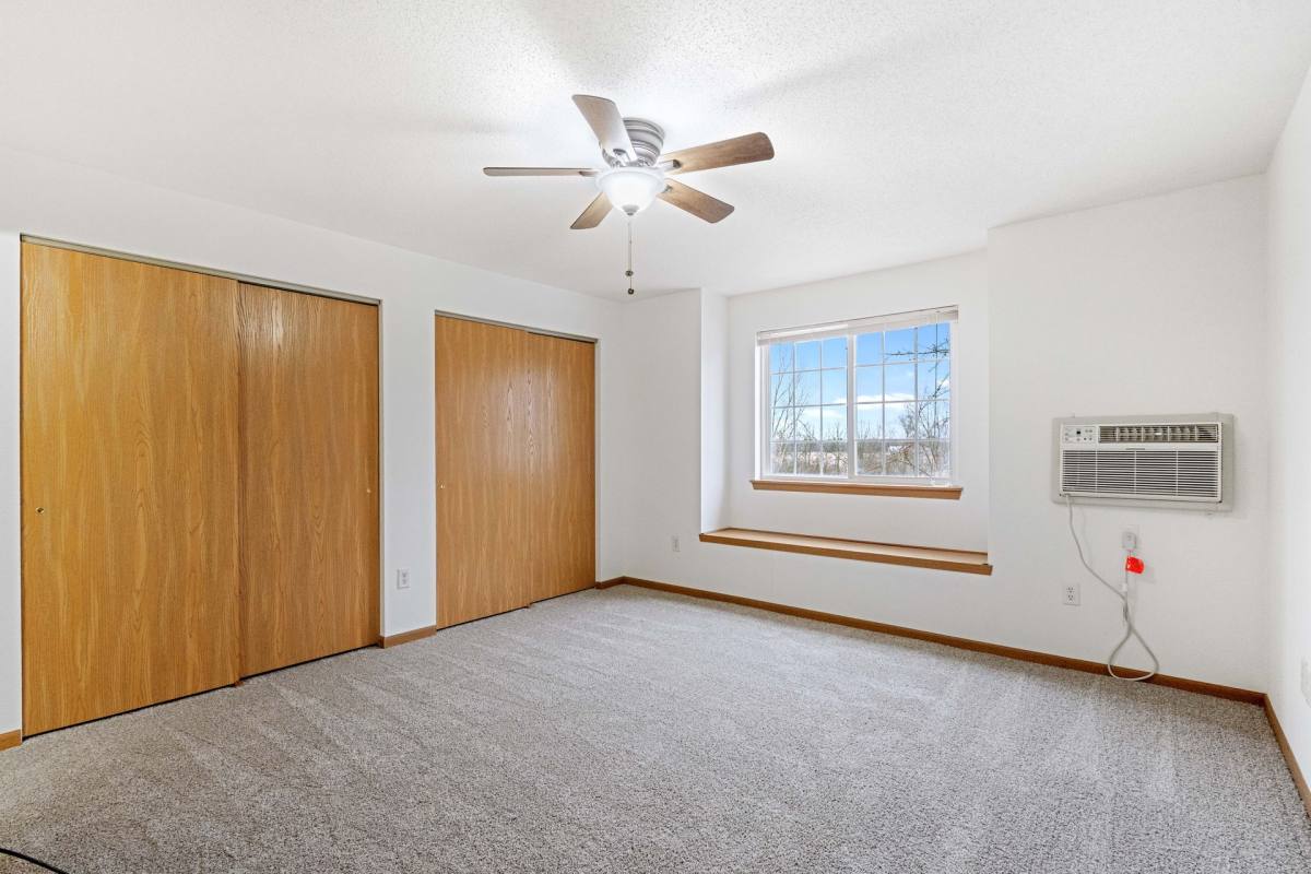 Apartment for rent at 400 Stonefield, Mauston, WI 53948