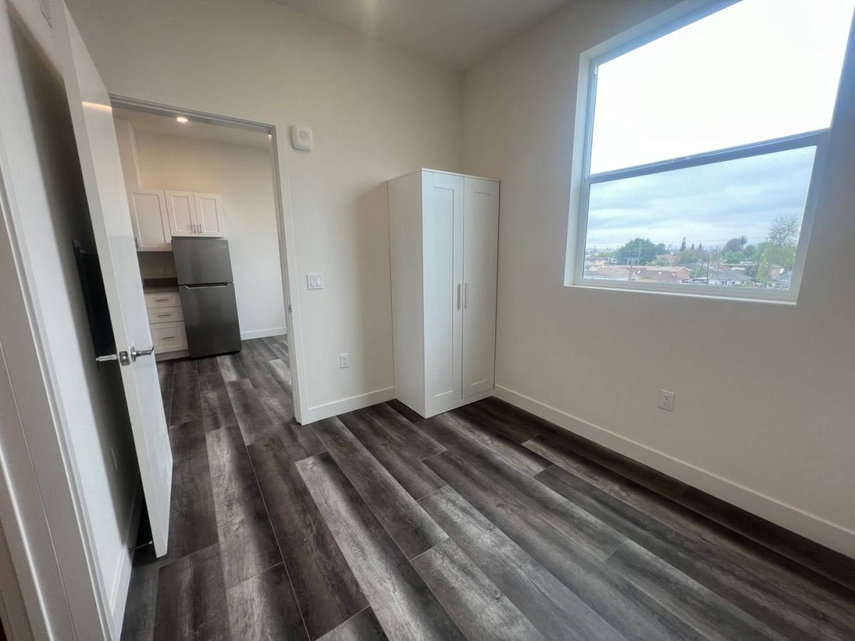 Apartment for rent at 1010 E 25th St, Los Angeles, CA 90011