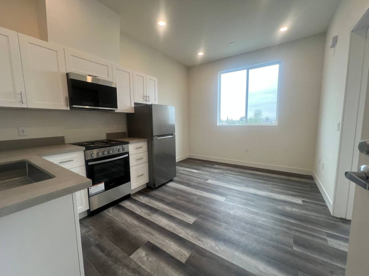 Apartment for rent at 1010 E 25th St, Los Angeles, CA 90011