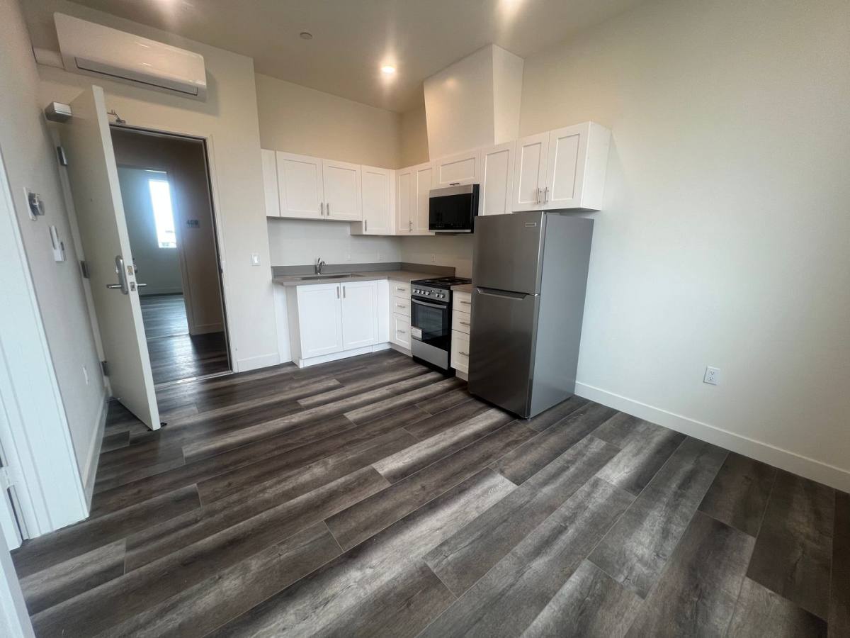 Apartment for rent at 1010 E 25th St, Los Angeles, CA 90011