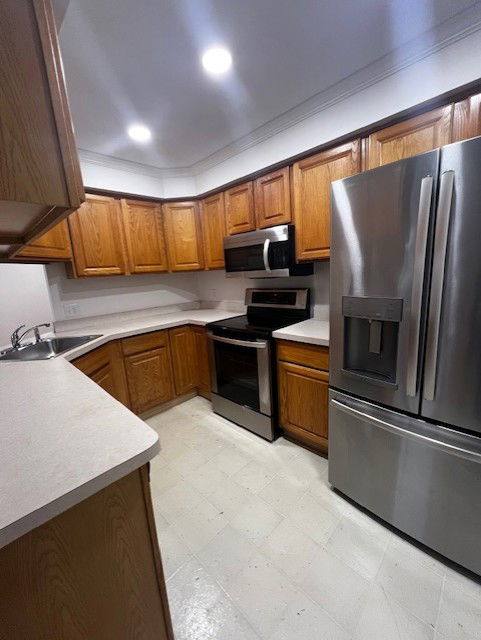 Condo for rent at 21954 Morley Ave #108, Dearborn, MI 48124