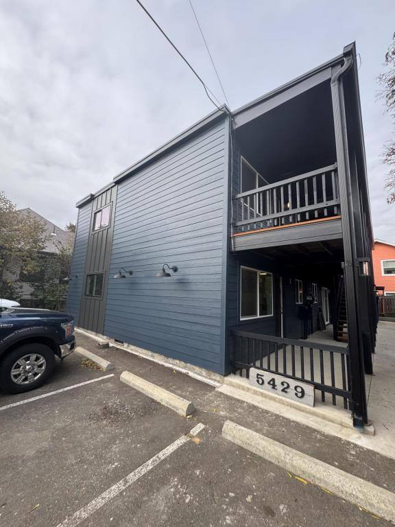 5429 SE Rhone St, Portland, OR 97206 - House For Rent - Image 1