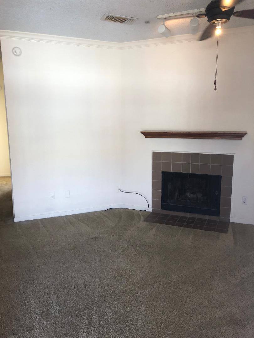 Condo for rent at 915 W 23rd St #212, Austin, TX 78705