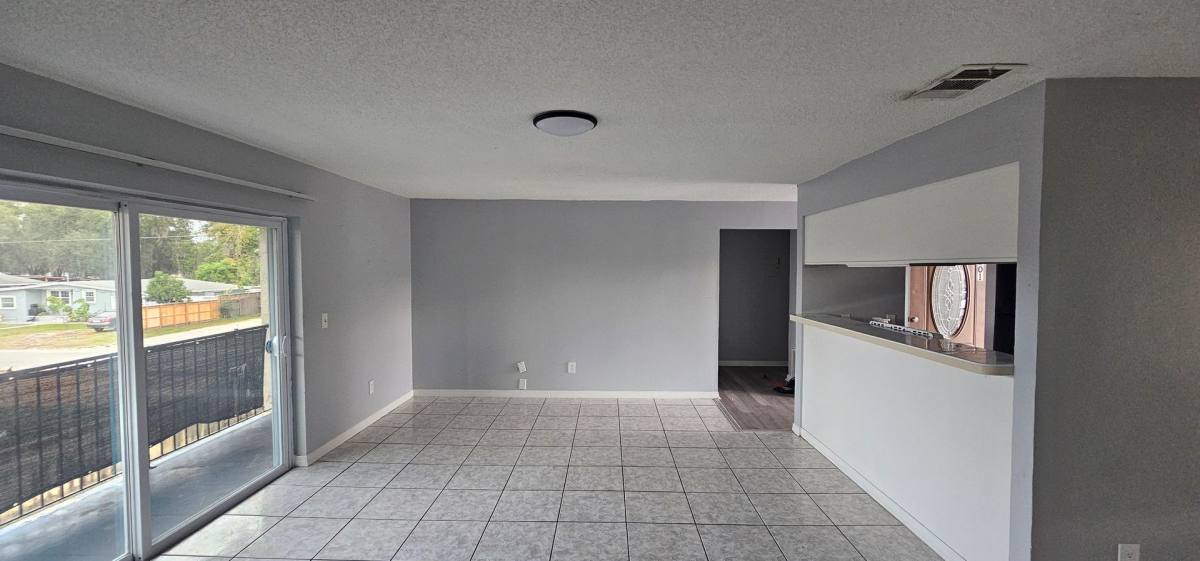 Apartment for rent at 5672 Tomoka Dr, Orlando, FL 32839