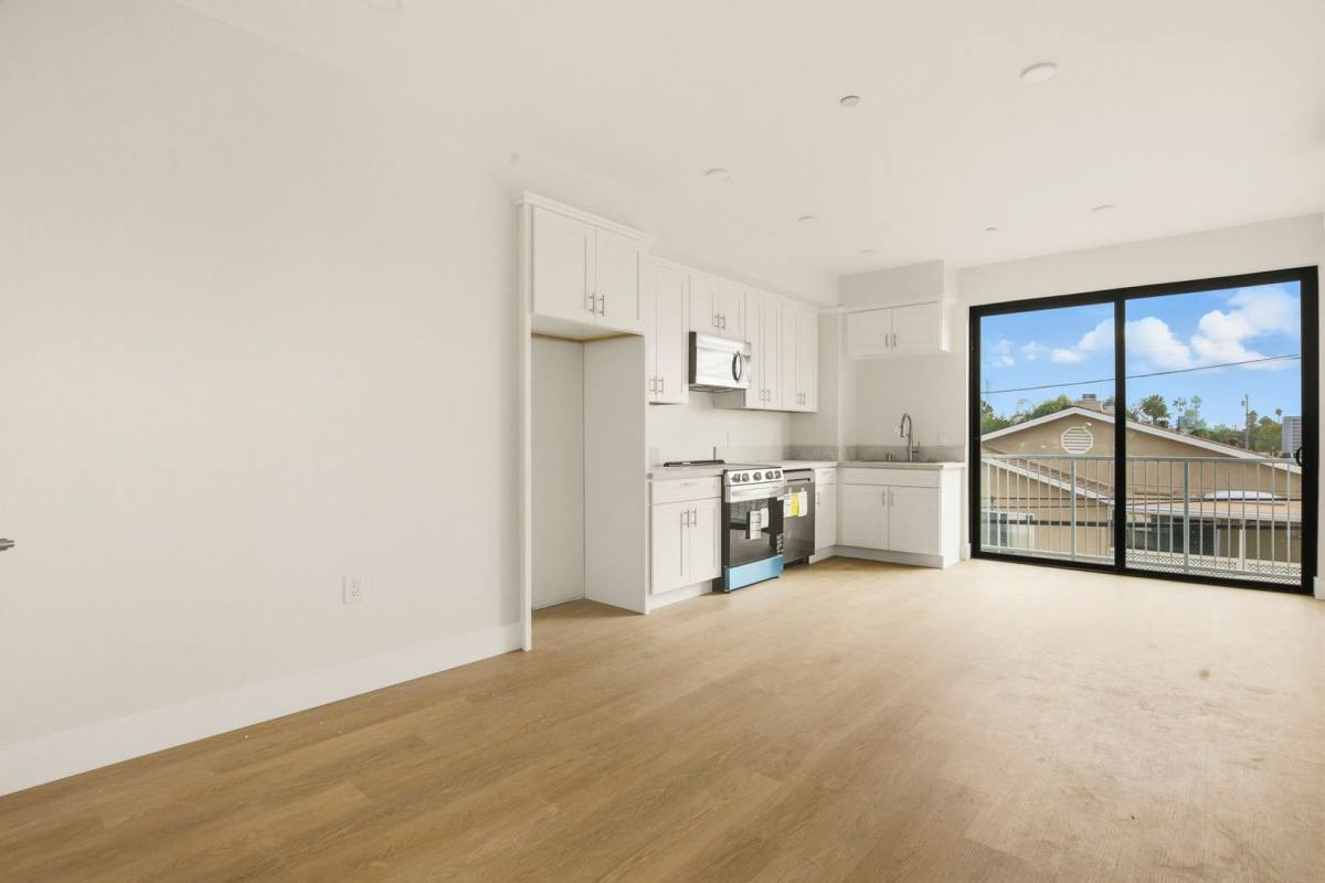 Apartment for rent at 4649-4651 Arizona St, San Diego, CA 92104