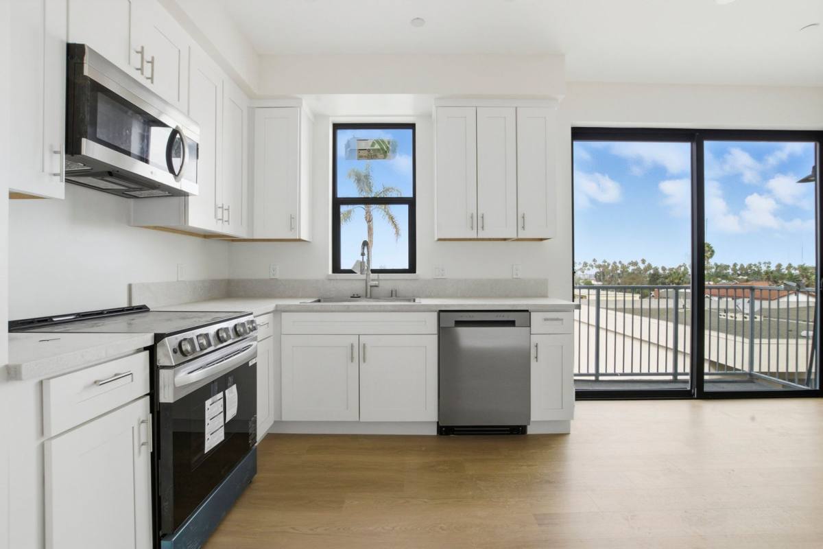 Apartment for rent at 4649-4651 Arizona St, San Diego, CA 92104