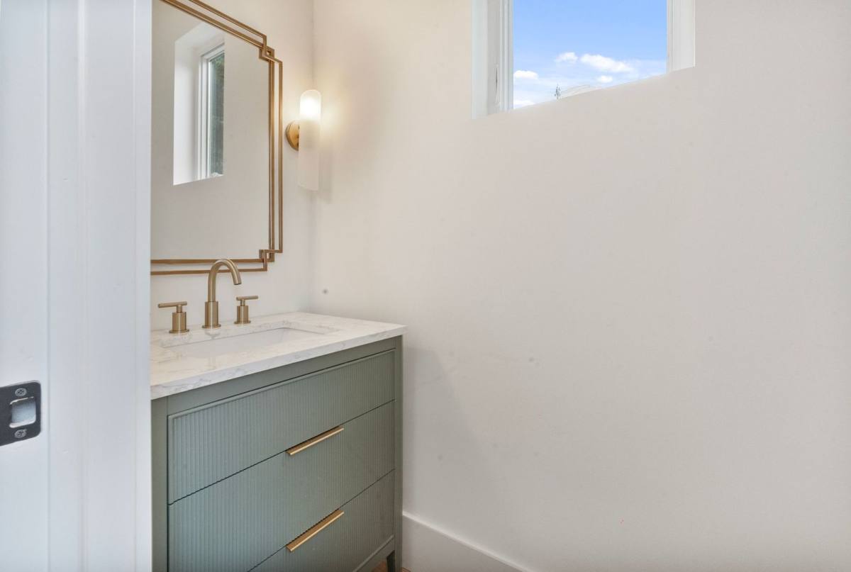 Apartment for rent at 129 French St, Charlotte, NC 28216