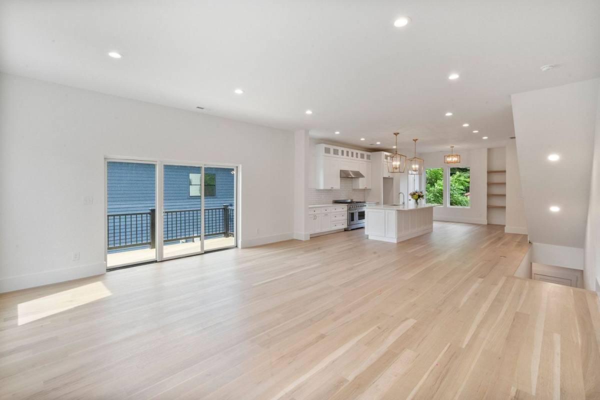 Apartment for rent at 129 French St, Charlotte, NC 28216