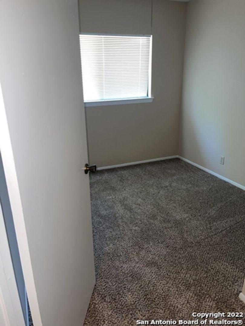 Townhouse for rent at 11739 Spring Club, San Antonio, TX 78249