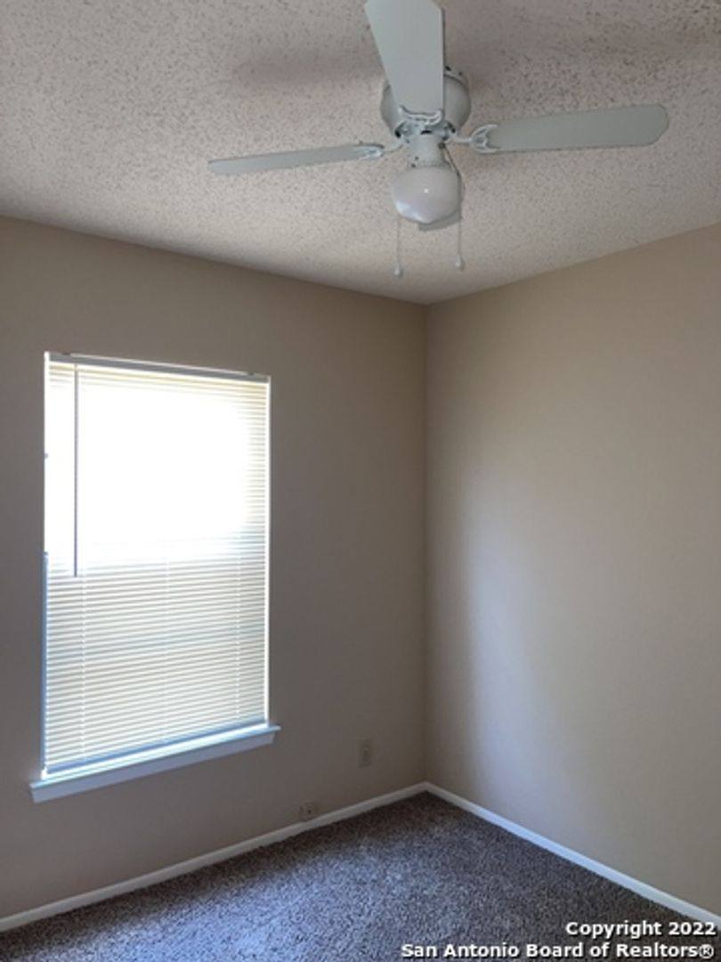 Townhouse for rent at 11739 Spring Club, San Antonio, TX 78249