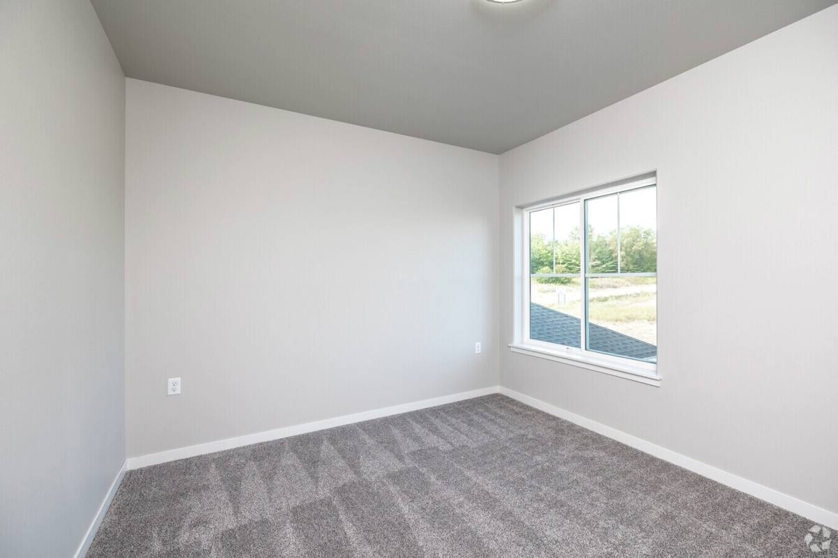 Apartment for rent at 204 Sycamore Dr, West Branch, IA 52358