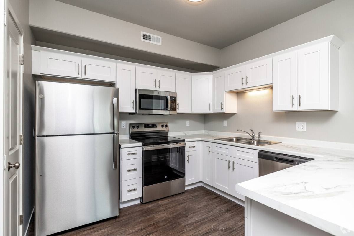 Apartment for rent at 204 Sycamore Dr, West Branch, IA 52358