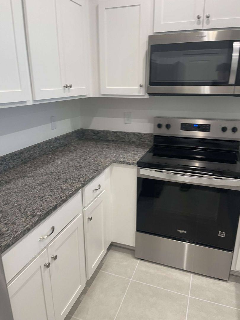 Townhouse for rent at 132 Royal Ranch Rd, Groveland, FL 34736