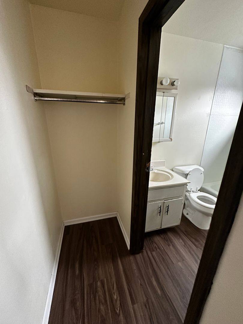 Apartment for rent at 18 N Broadway St, Edgerton, WI 53534