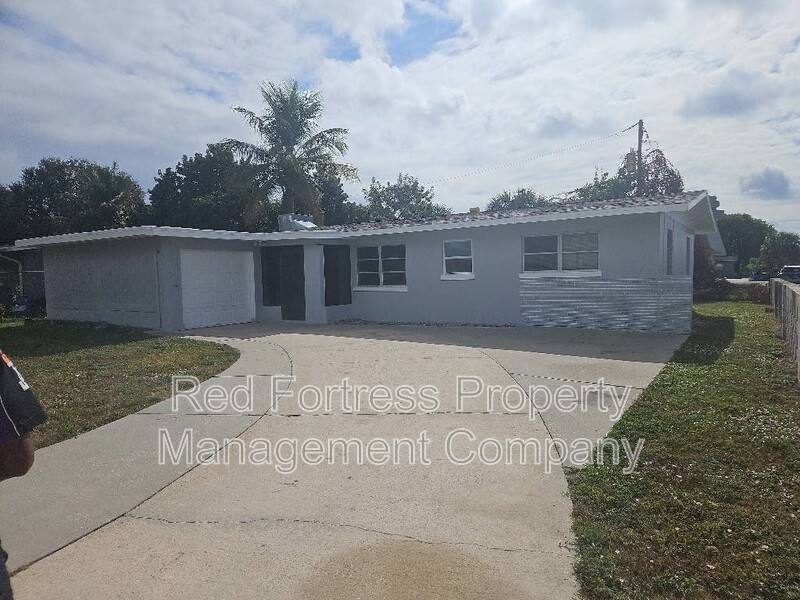 House for rent at 2530 Kennesaw St, Fort Myers, FL 33901