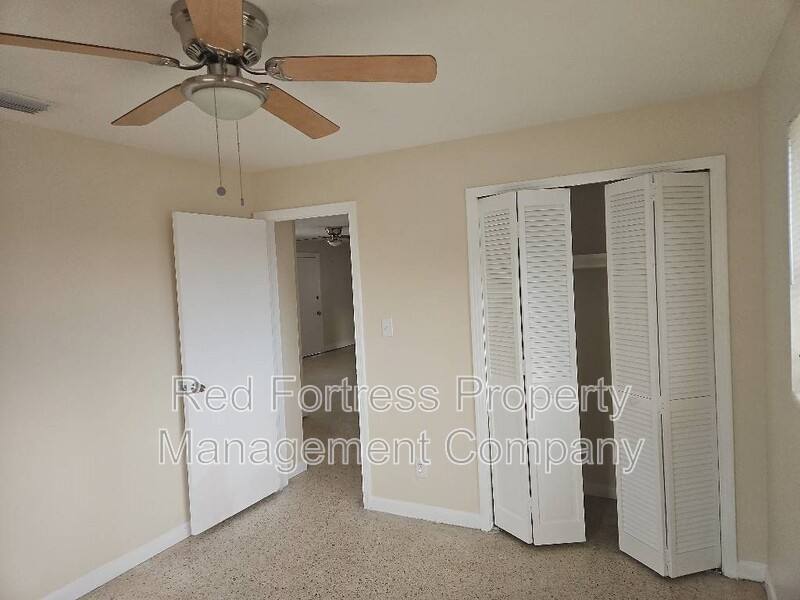 House for rent at 2530 Kennesaw St, Fort Myers, FL 33901