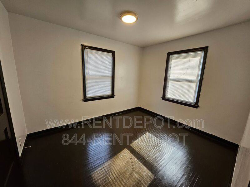 Townhouse for rent at 1133 Bayard Park Dr #B, Evansville, IN 47714