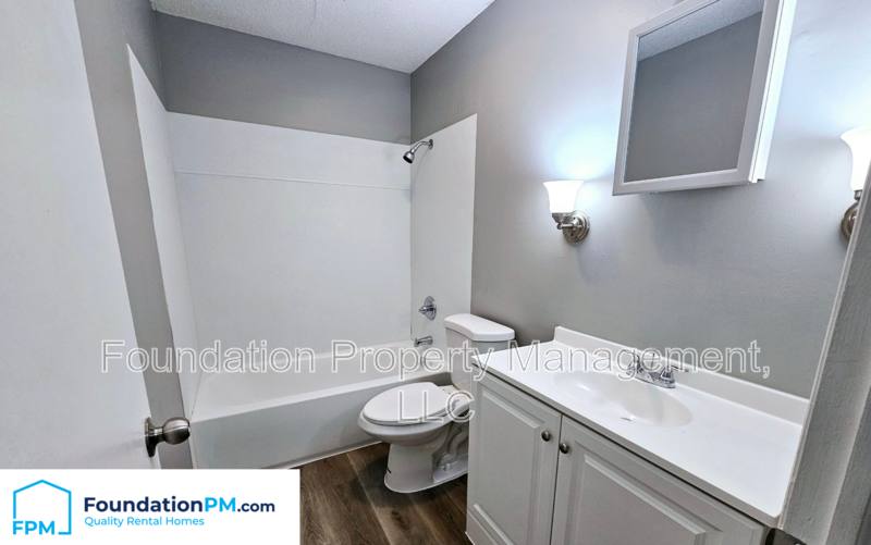 House for rent at 5224 Flowering Peach Dr #1, Memphis, TN 38115