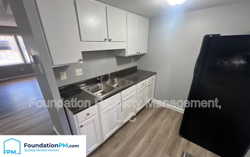 House for rent at 5224 Flowering Peach Dr #1, Memphis, TN 38115