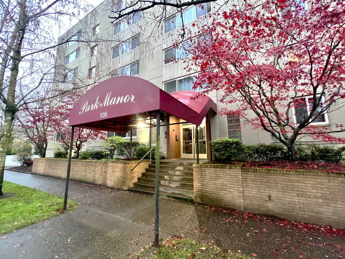Apartment for rent at 535 13th Ave E, Seattle, WA 98102