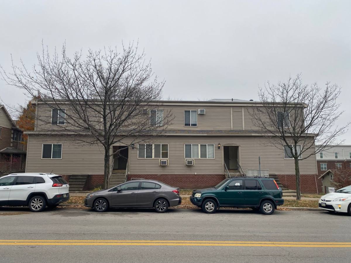 Apartment for rent at 532 S Dubuque St, Iowa City, IA 52240
