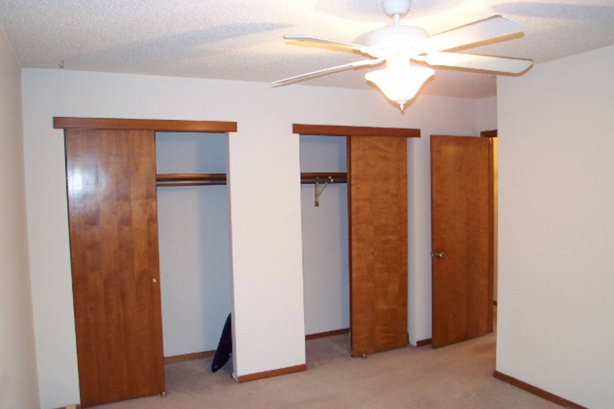 Apartment for rent at 7011-13 W Oneil, Wichita, KS 67212