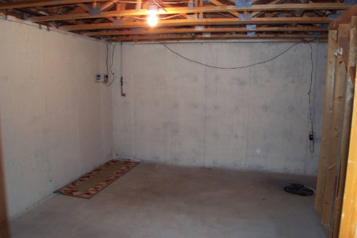 Apartment for rent at 7011-13 W Oneil, Wichita, KS 67212