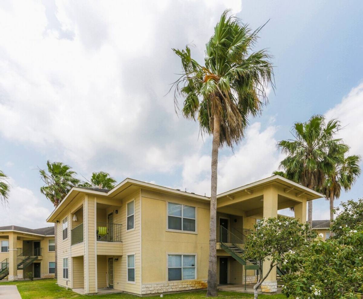 Apartment for rent at 202 W S Ave, Donna, TX 78537