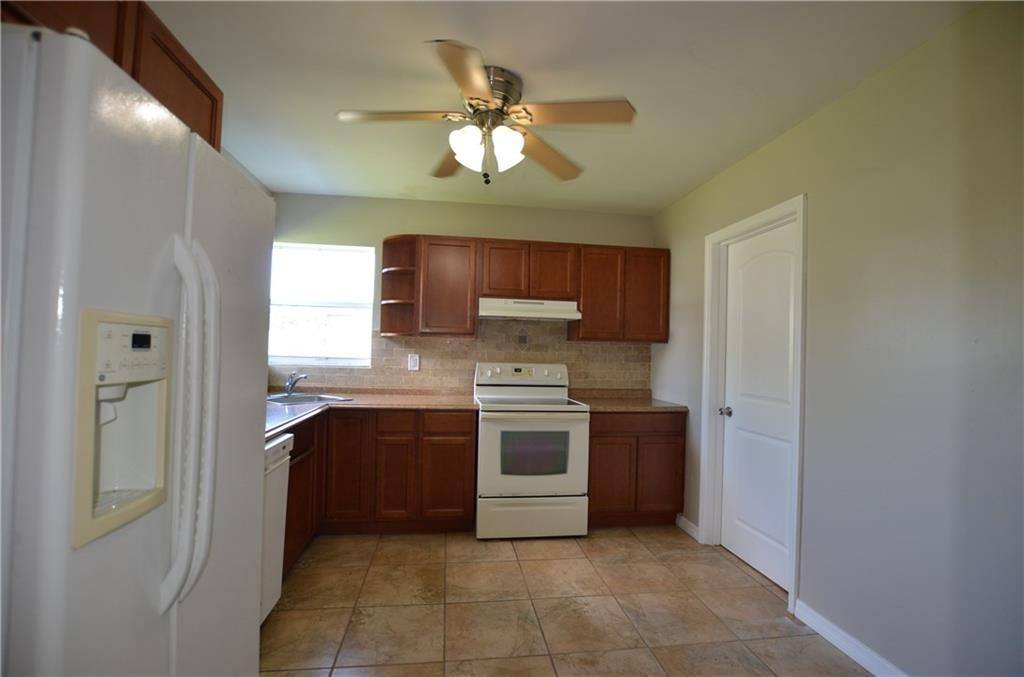 House for rent at 834 Dolores St, Sebastian, FL 32958