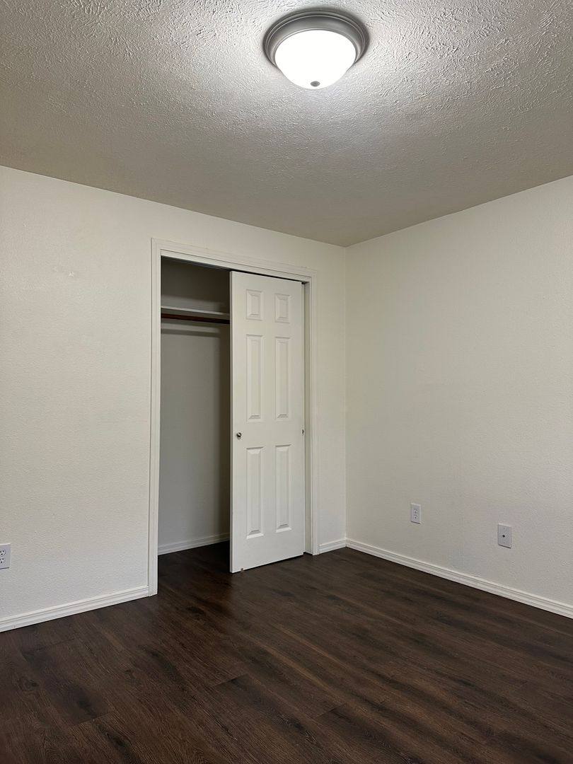 Apartment for rent at 39 E Westview Ave, Spokane, WA 99218