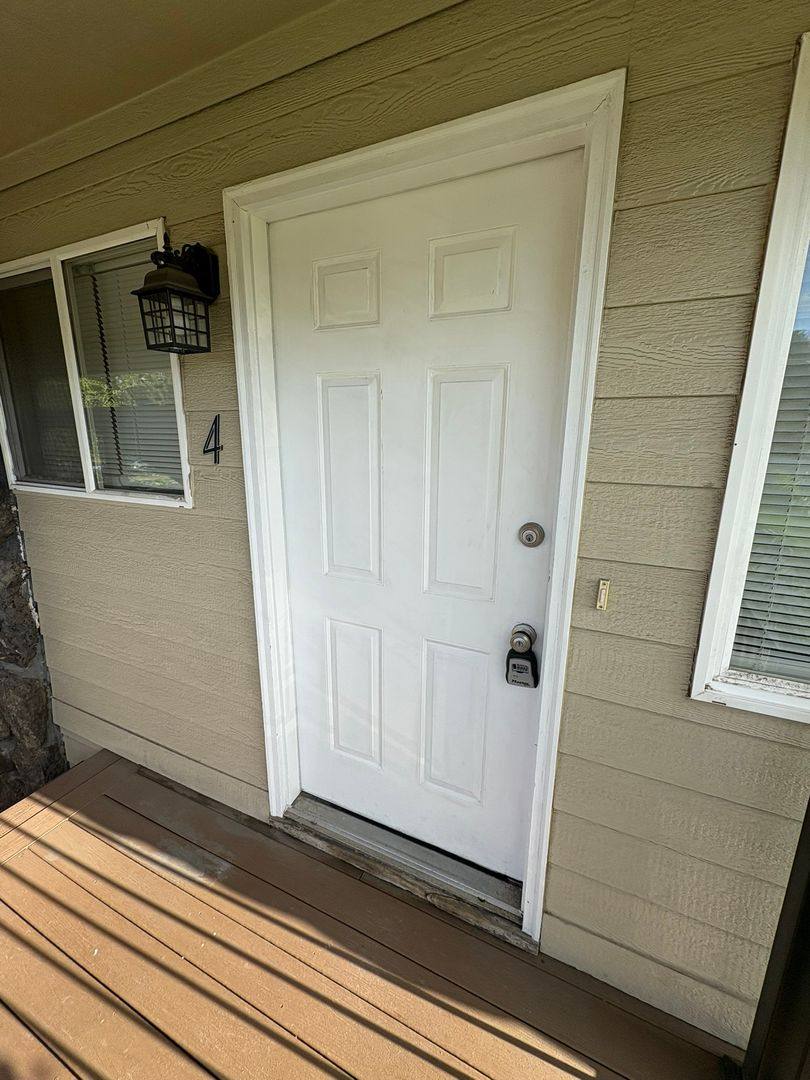 Apartment for rent at 39 E Westview Ave, Spokane, WA 99218
